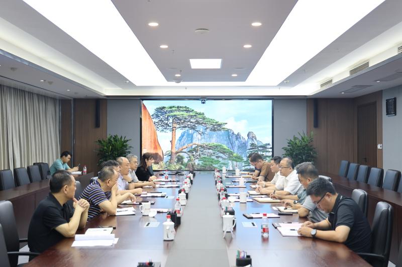 合肥市包河區(qū)區(qū)委副書(shū)記、區(qū)長(zhǎng)李煒一行到公司調(diào)研